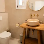Azula Luxury פארוס