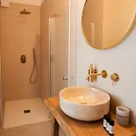 Azula Luxury * פארוס